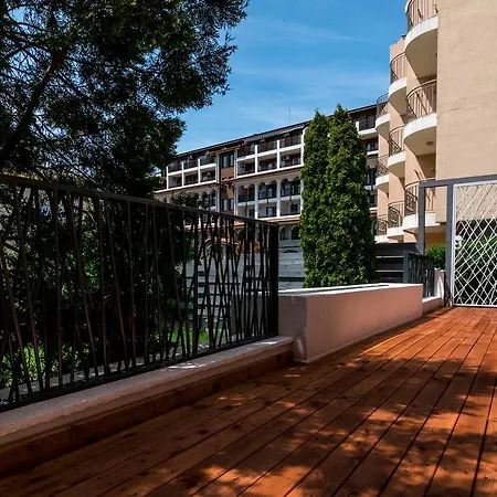 The Mint - Saint Vlas Otel