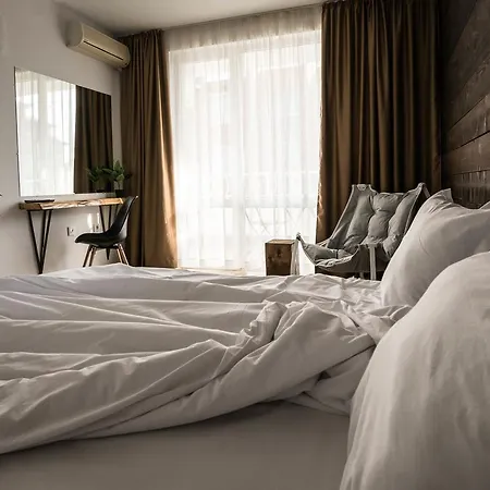 Otel The Mint - Saint Vlas