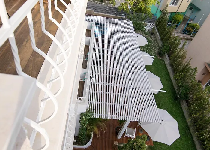 The Mint - Saint Хотел 2*